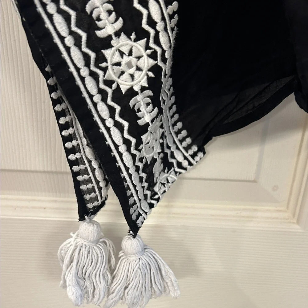 Tory Burch Black Tunic with White Detailing - Picture 7 of 8